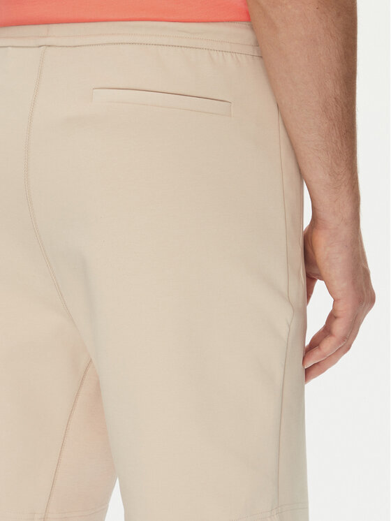 BOSS BOSS Sportiniai šortai Headlo 50537199 Smėlio Regular Fit