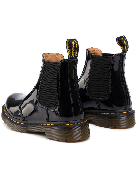 Doc martens clearance black patent lamper