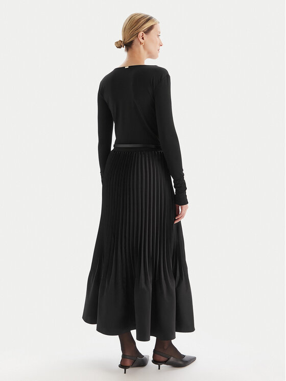 Fracomina Fracomina Плетена рокля FS25WD2003W411F9 Черен Slim Fit