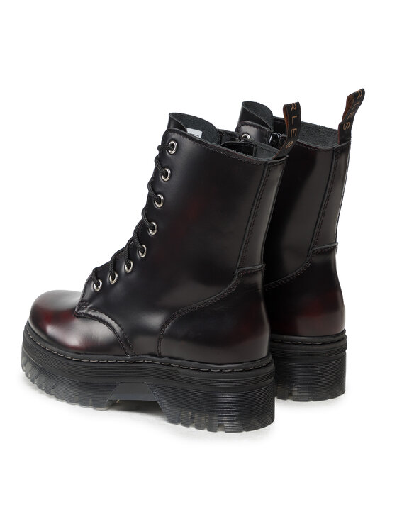 Charles Charles Traperid 198W003 Must