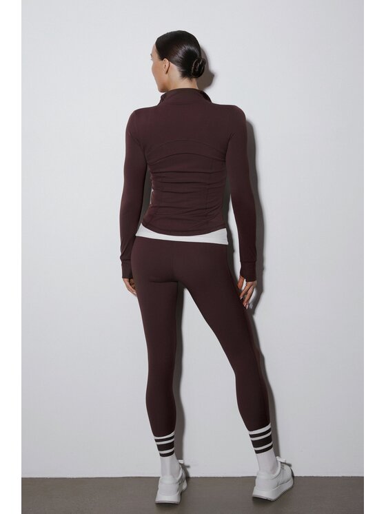 Estro Estro Komplet bluza i legginsy ER00119508 Brązowy ciemny Slim Fit
