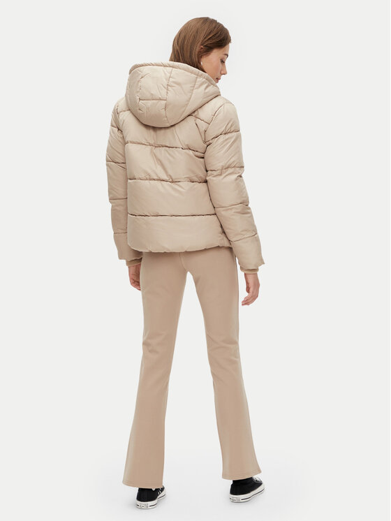Pieces Pieces Зимно яке 17115626 Бежов Regular Fit