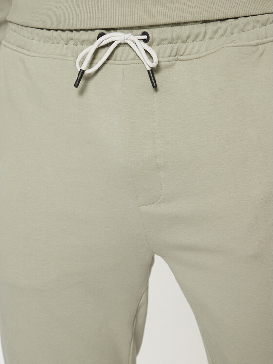 Guess Guess Teplákové nohavice Z2YB19 K6ZS1 Zelená Regular Fit