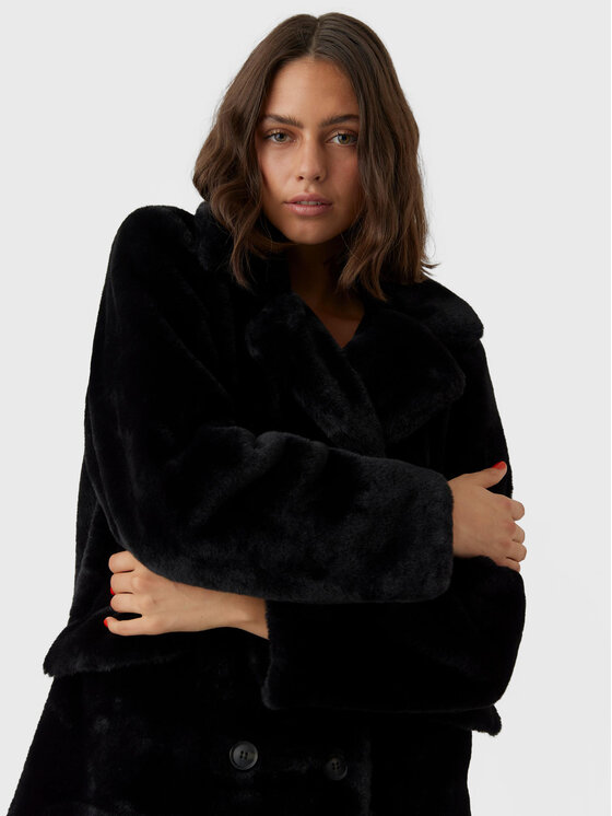 Vero Moda Vero Moda Karusnahk Suielly 10268036 Must Regular Fit