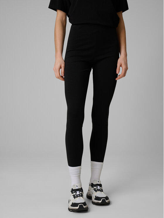 4F 4F Legginsy BASIC+ Czarny Slim Fit