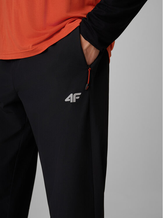 4F 4F Spodnie outdoor TREKKING Czarny Regular Fit