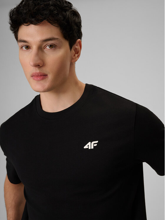 4F 4F T-Shirt PLAYER Czarny Relaxed Fit