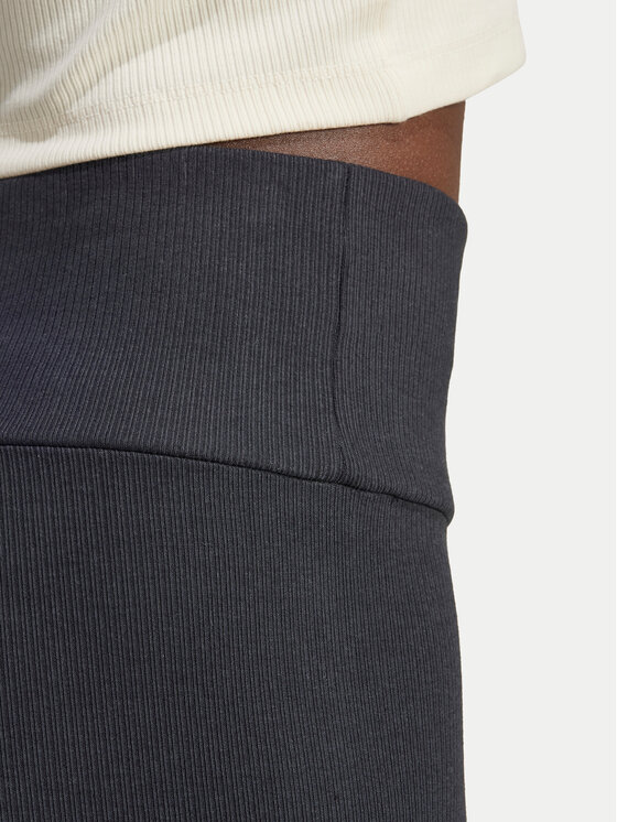 adidas adidas Pajkice Essentials IY9645 Črna Slim Fit