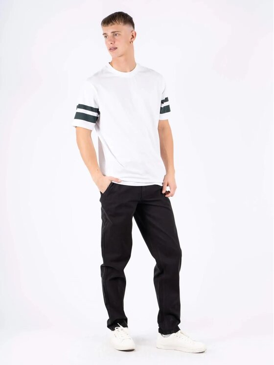 Marcus Marcus Pantaloni chino Gerry Chino 9098 Nero Loose Fit