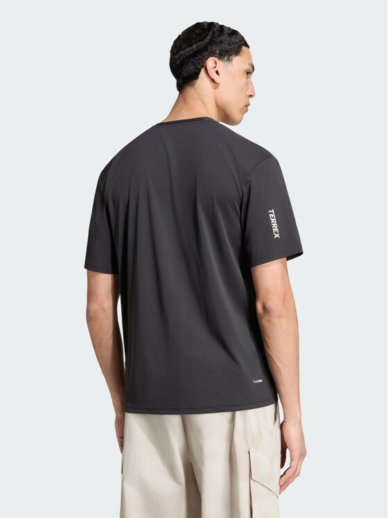adidas adidas Koszulka techniczna 168317 Czarny Regular Fit
