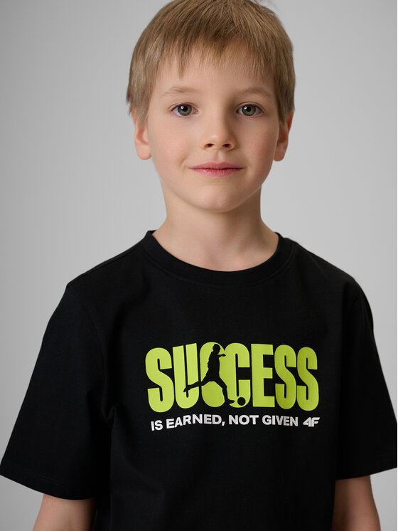 4F 4F T-Shirt PLAY SEASON Czarny Regular Fit