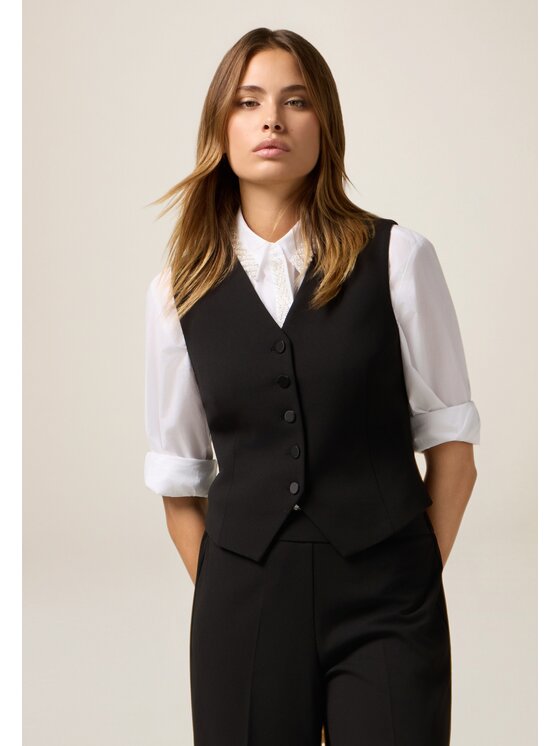 Oltre Oltre Gilet L031R000042N033 Nero Slim Fit