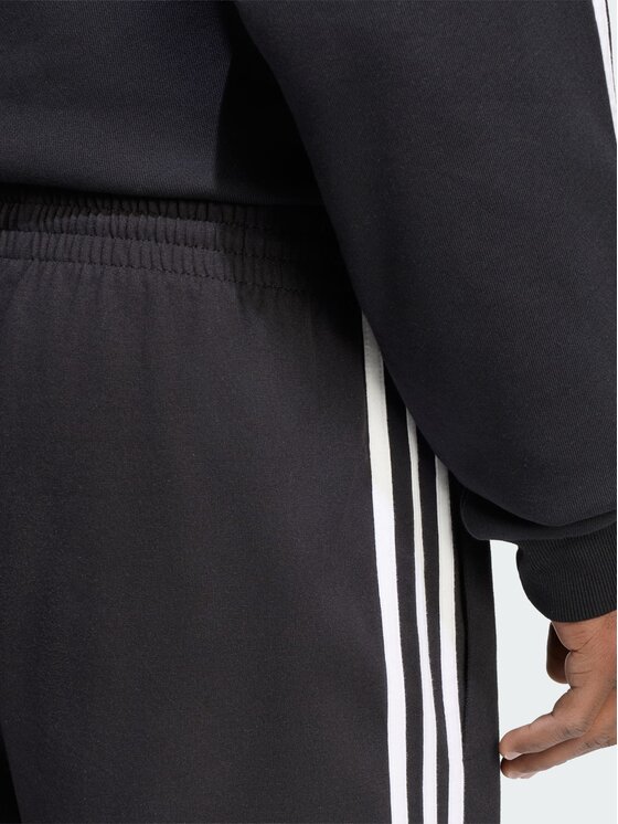 adidas adidas Szorty sportowe 168517 Czarny Regular Fit