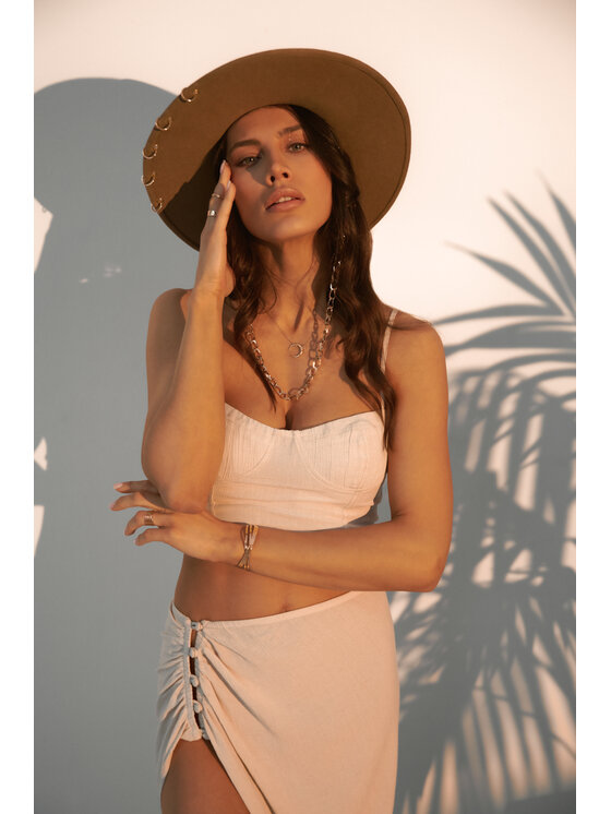 Hottie Hot Hottie Hot Sada top a sukně HARMONY Béžová Slim Fit