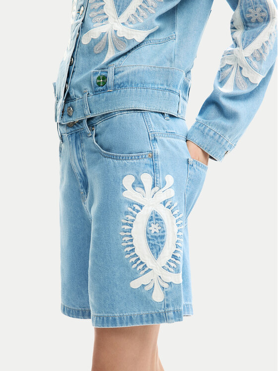 Desigual Desigual Džínové šortky Wakand 26SWDD45 Modrá Relaxed Fit