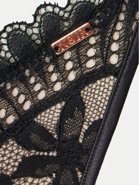 Hunkemöller Hunkemöller Stringid Antonia 204545 Must