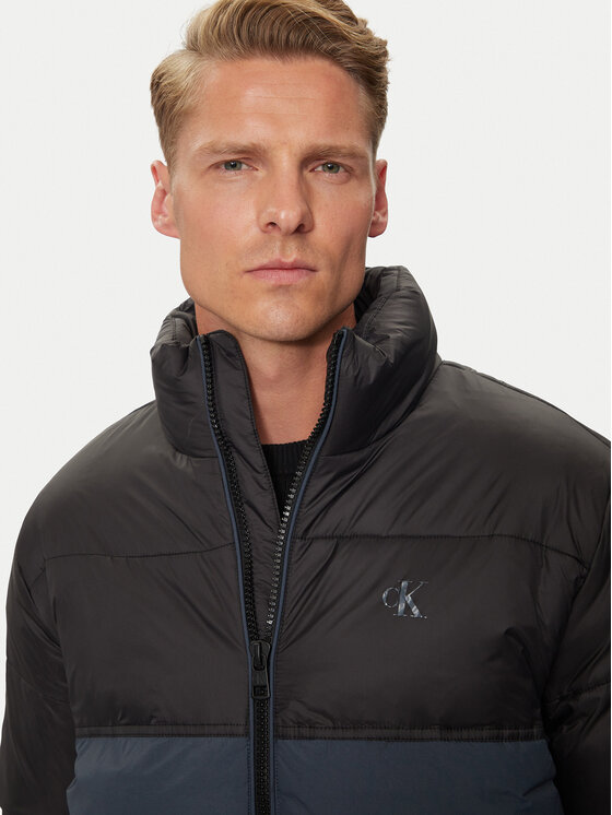 Calvin Klein Jeans Calvin Klein Jeans Žieminė striukė J30J325584 Tamsiai mėlyna Regular Fit