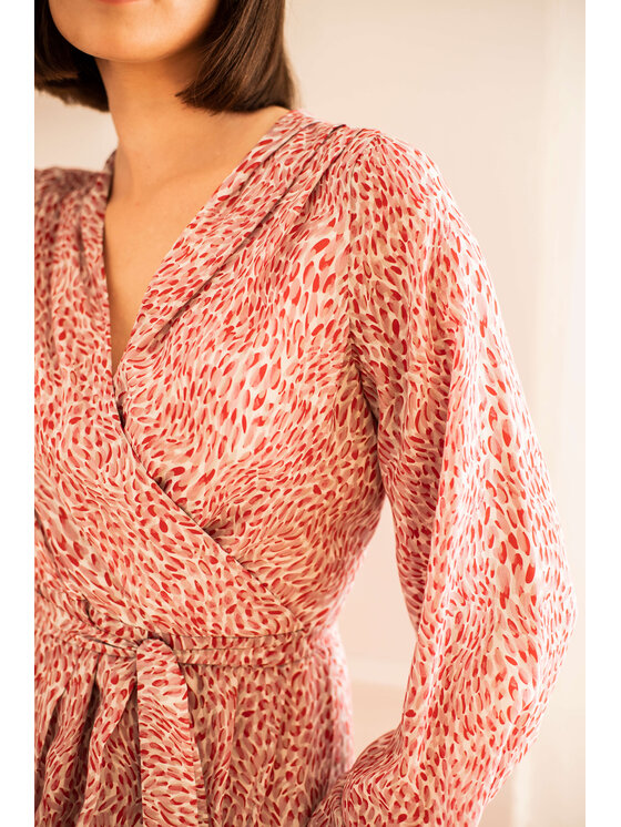 Entelier Entelier Sukienka elegancka kopertowa Bordowy Comfortable Fit
