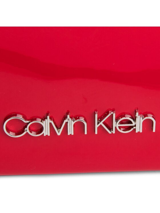 Calvin Klein Calvin Klein Kabelka Snap Sml Flap Crossbody P K60K604932 Hnědá