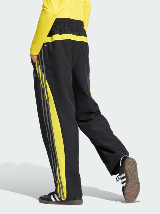 adidas adidas Spodnie dresowe LOOSE CUTLINE Czarny Loose Fit