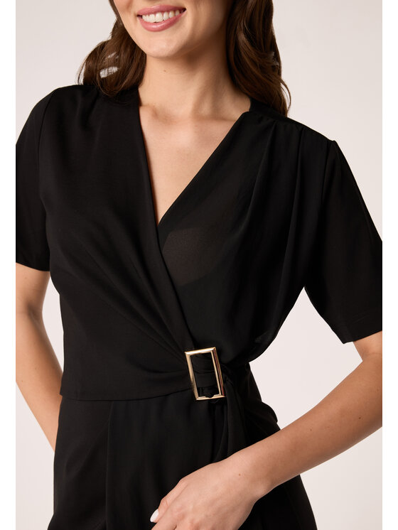 QUIOSQUE QUIOSQUE Každodenní šaty QUIOSQUE 4SC003299 Černá Regular Fit