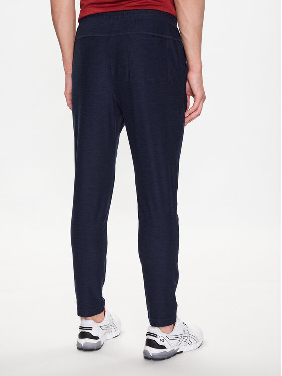 Skechers Skechers Spodnie dresowe Skechers Ultra Go Lite Tapered Pant Granatowy Regular Fit