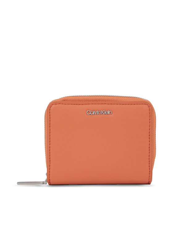 Portofel pentru femei Calvin Klein Ck Must Wallet W/Flap Md K60K607432 Maro