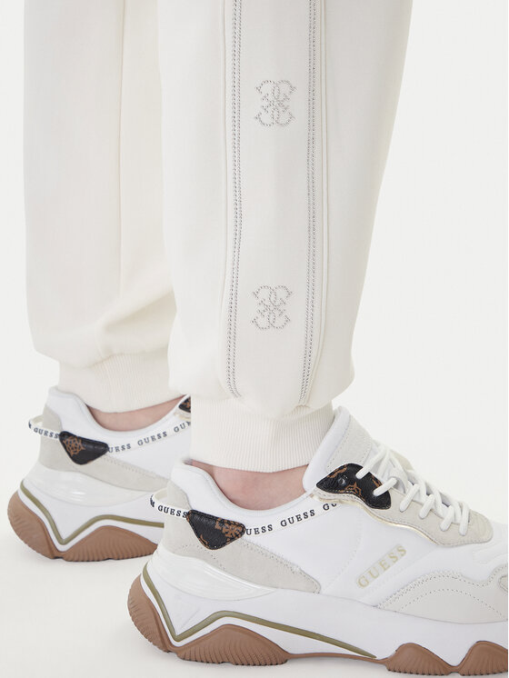 Guess Guess Sporta bikses V5BB23 KCX22 Balts Regular Fit