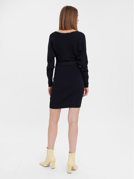Vero Moda Vero Moda Trikotažinė suknelė 10269251 Juoda Regular Fit