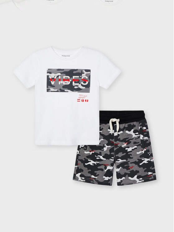 Completo t-shirt e pantaloncini sportvi 3645