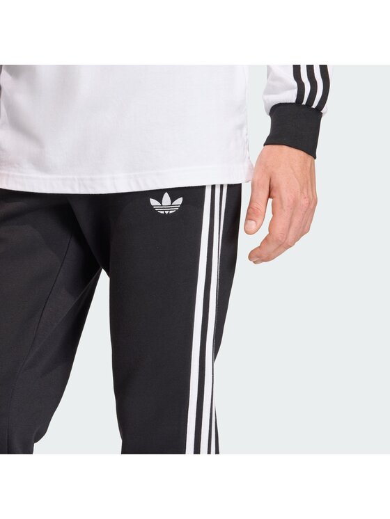 adidas adidas Spodnji del trenirke 3-Stripes KE3562 Črna Slim Fit
