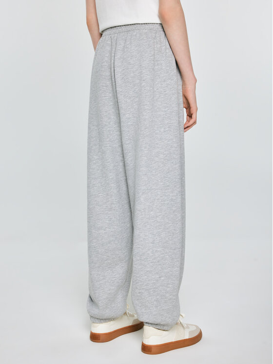 BIG STAR BIG STAR Spodnie dresowe MONARA Szary Comfort Fit