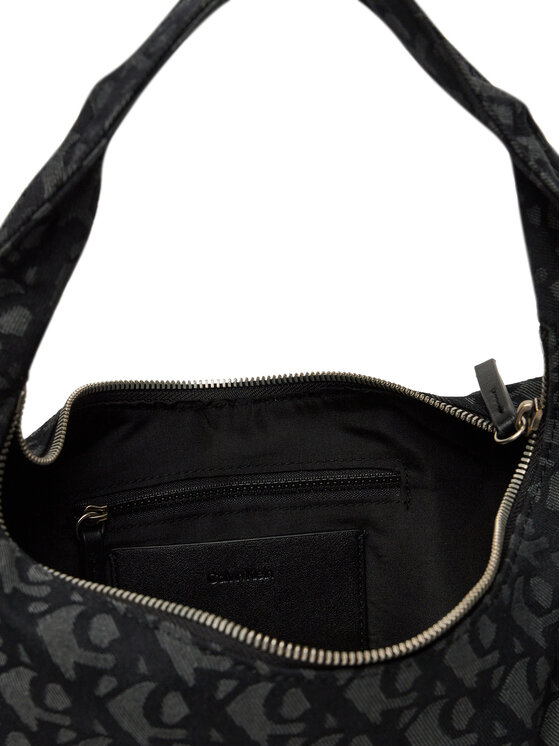 Calvin Klein Calvin Klein Torebka Ckj Monogram Pinched Medium Shou LV04F3206G Czarny
