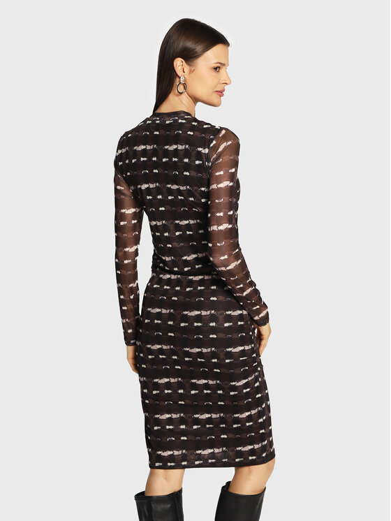 b.young b.young Igapäevane kleit Starry 20812294 Must Slim Fit