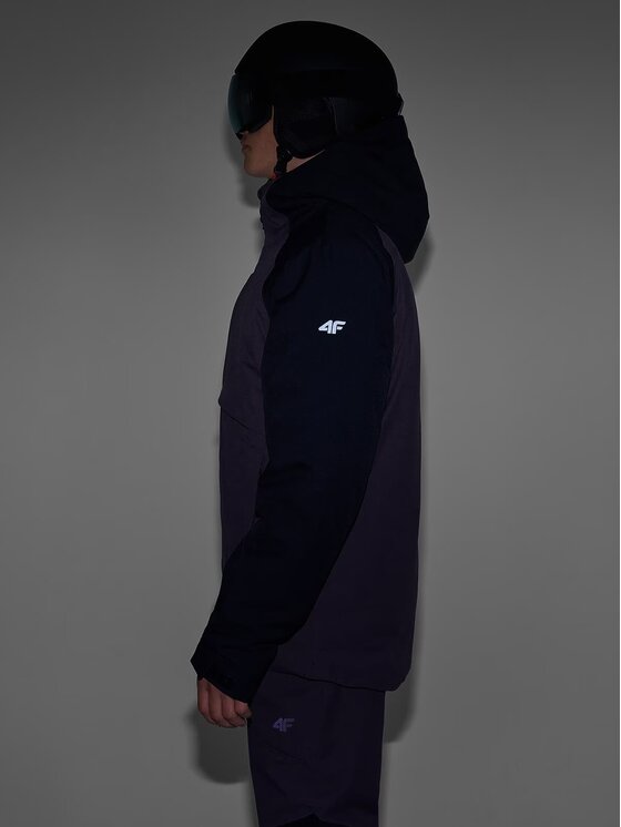 4F 4F Giacca da sci 4FWAW24TTJAM577-22S Nero Regular Fit