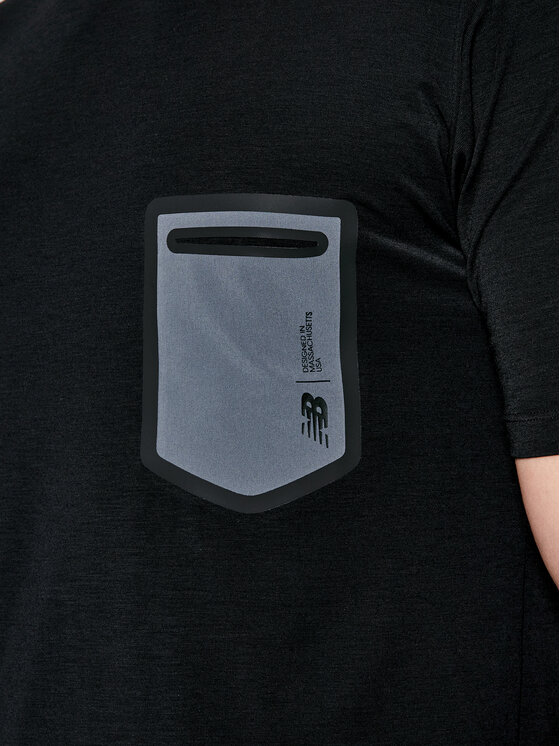 New Balance New Balance T-Shirt MT03173 Czarny Regular Fit