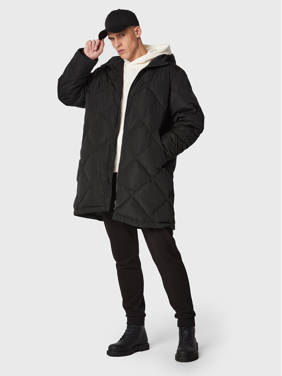 Calvin Klein Calvin Klein Pūkinė striukė Modern Comfort K10K110322 Juoda Relaxed Fit