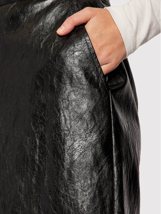 Marella Marella Dirbtinės odos sijonas Barbian 31060216 Juoda Slim Fit