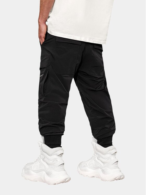 MADE BY SOCIETY MADE BY SOCIETY Spodnie materiałowe Pantaloni cargo - P16182 Czarny Basic Fit