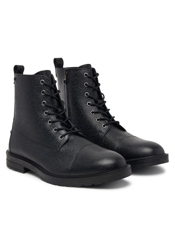 Tommy Hilfiger Tommy Hilfiger Trzewiki Cleated Hilifger Scotch Lth Boot FM0FM06081 Czarny
