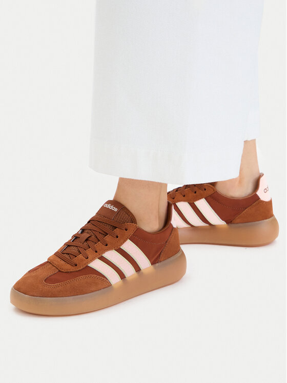 adidas Sneakers Barreda Decode IH1443 Maro