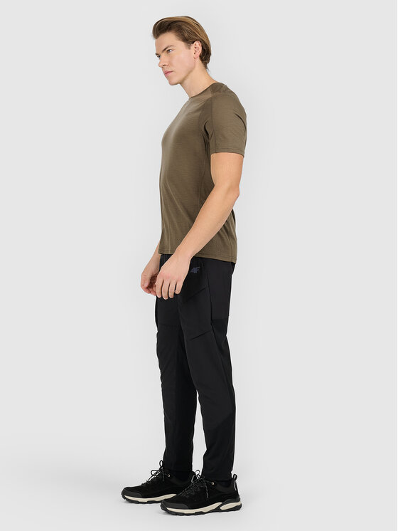 4F 4F Pantaloni outdoor HALNY Nero Regular Fit