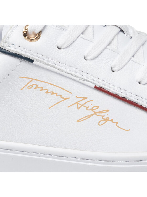 Tommy Hilfiger Tommy Hilfiger Sneakersy Signature Sneaker FW0FW06322 Biela