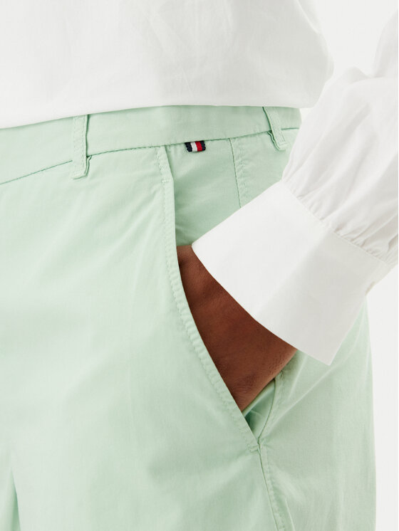 Tommy Hilfiger Tommy Hilfiger Pantalon scurți din material WW0WW42457 Verde Regular Fit