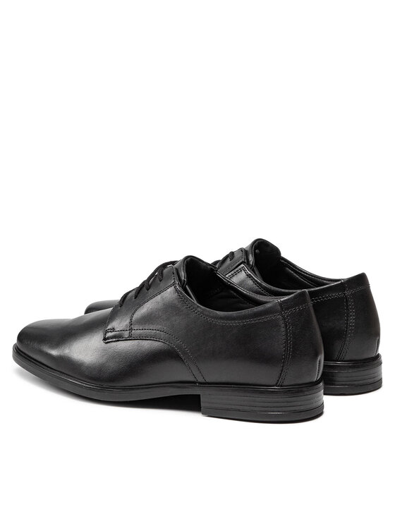 Clarks Clarks Туфлі Howard Walk 261612857 Чорний
