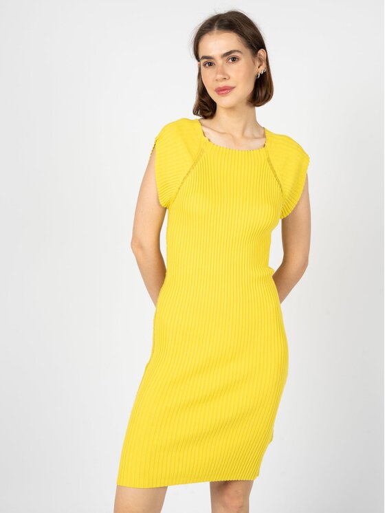 Silvian Heach Silvian Heach Každodenní šaty GPP23163VE Žlutá Slim Fit