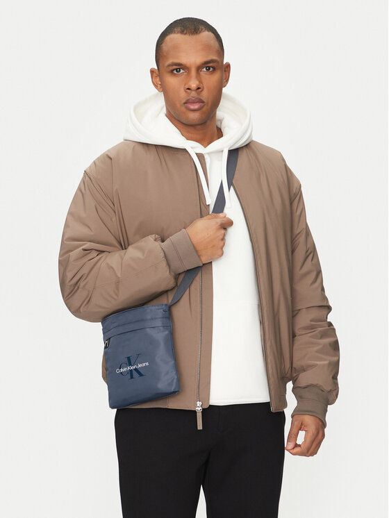 Calvin Klein Jeans Calvin Klein Jeans Crossover torbica Sport Essentials Flatpack 18 LV04G3030G Tamnoplava