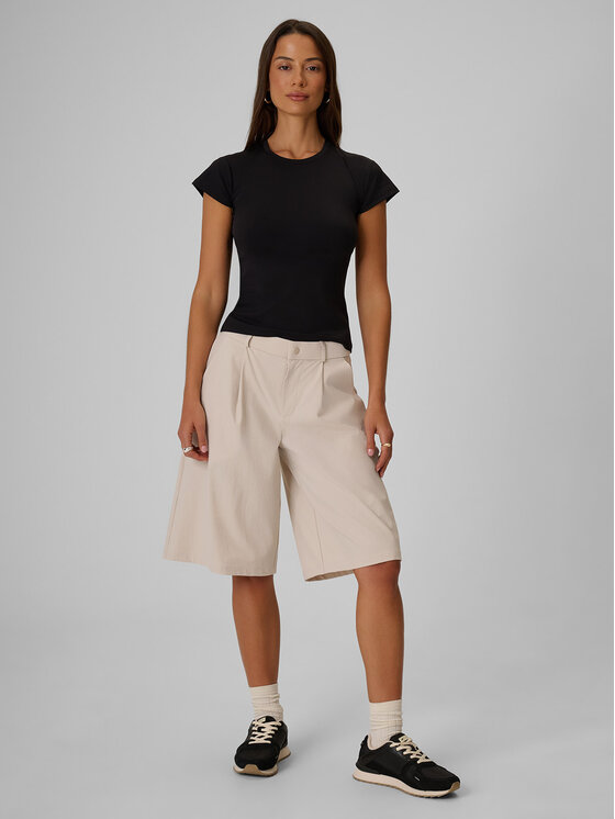 4F 4F Szorty materiałowe OCEANS KEEPERS Kremowy Loose Fit
