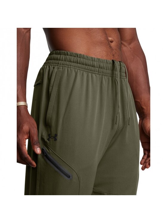 Under Armour Under Armour Spodnie dresowe 1388823 Khaki Relaxed Fit