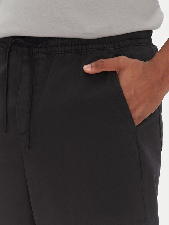 Gap Gap Szorty materiałowe 723683-02 Czarny Regular Fit